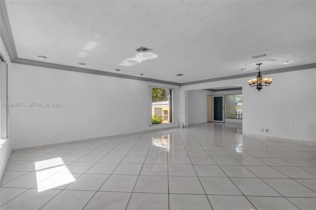 7941 SW 18th Ter, Miami, FL 33155