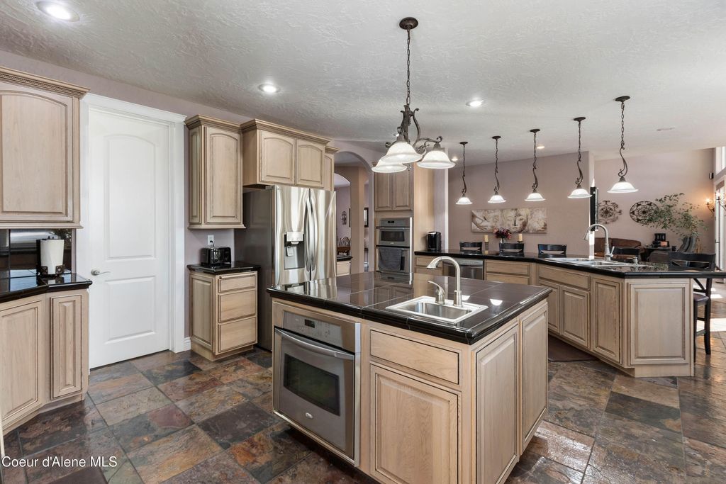 100 Bonita Bay Dr, Sagle, ID 83860 photo 14