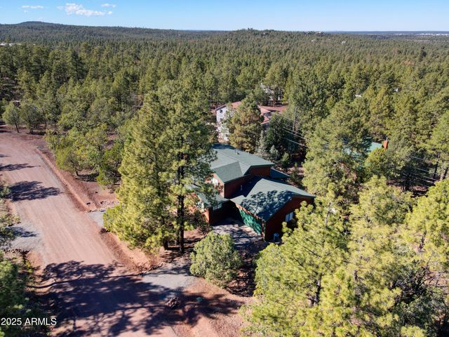 2526 CHIRICAHUA Drive, Show Low, AZ 85901
