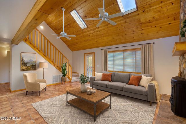 2526 CHIRICAHUA Drive, Show Low, AZ 85901