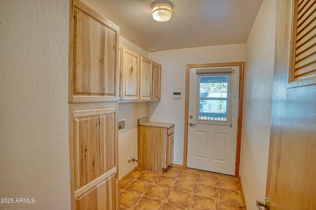 2526 CHIRICAHUA Drive, Show Low, AZ 85901