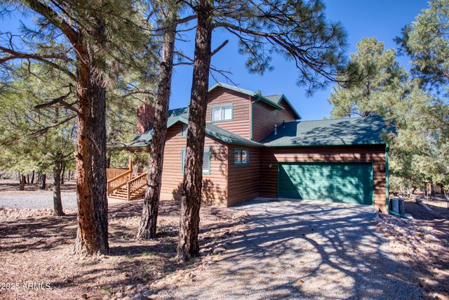 2526 CHIRICAHUA Drive, Show Low, AZ 85901