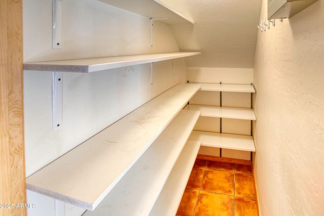 2526 CHIRICAHUA Drive, Show Low, AZ 85901