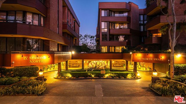 300 N Swall Drive 158, Beverly Hills, CA 90211