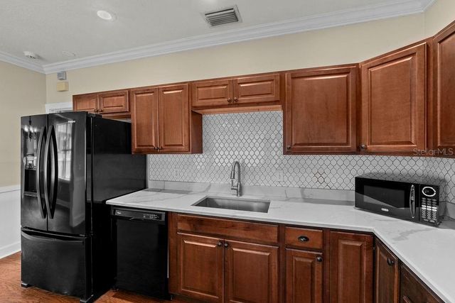 4102 N CENTRAL AVENUE, Tampa, FL 33603