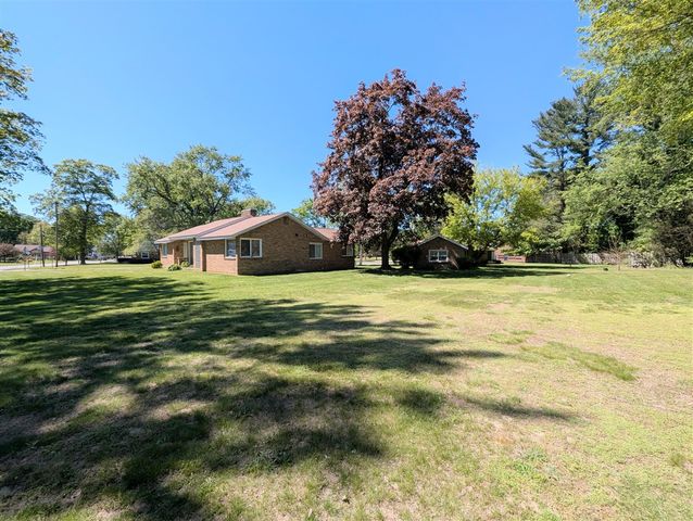 201 Randolph Street, Bangor, MI 49013