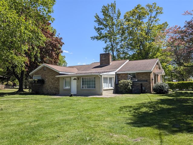 201 Randolph Street, Bangor, MI 49013