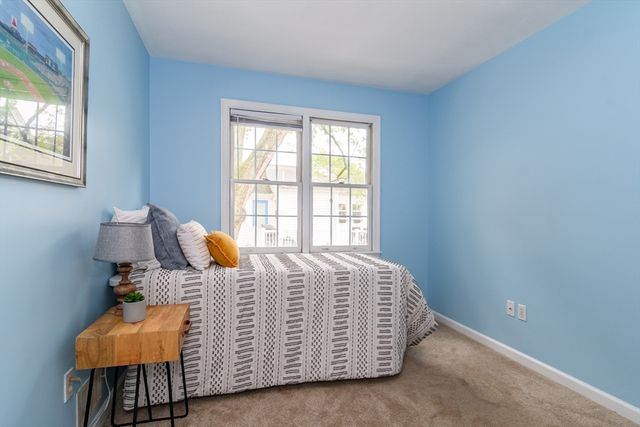 16 Willow St 16, Natick, MA 01760