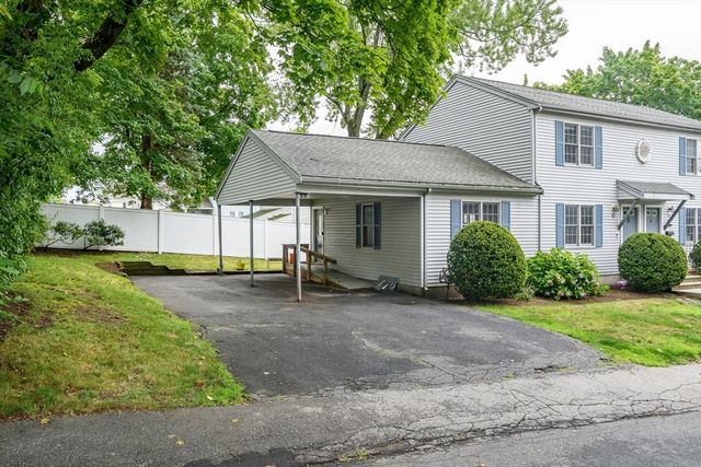 16 Willow St 16, Natick, MA 01760
