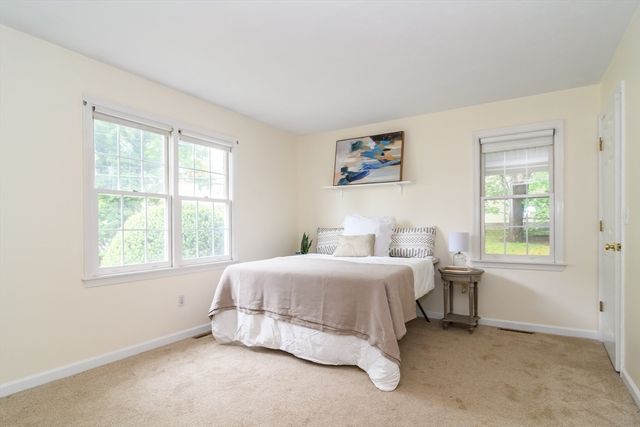 16 Willow St 16, Natick, MA 01760
