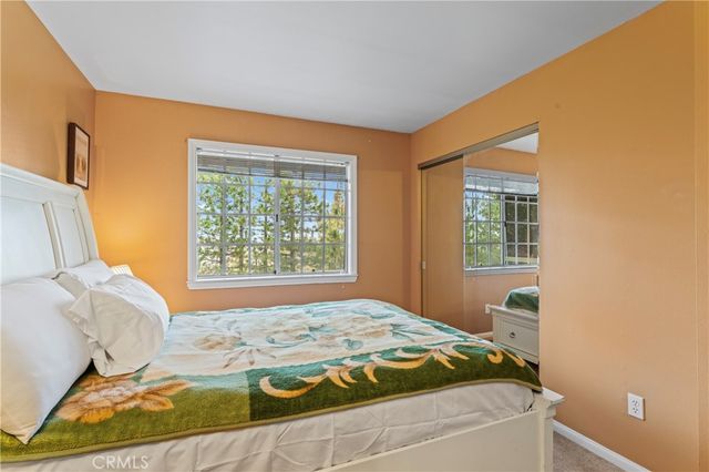 1285 Yukon Drive, Lake Arrowhead, CA 92352
