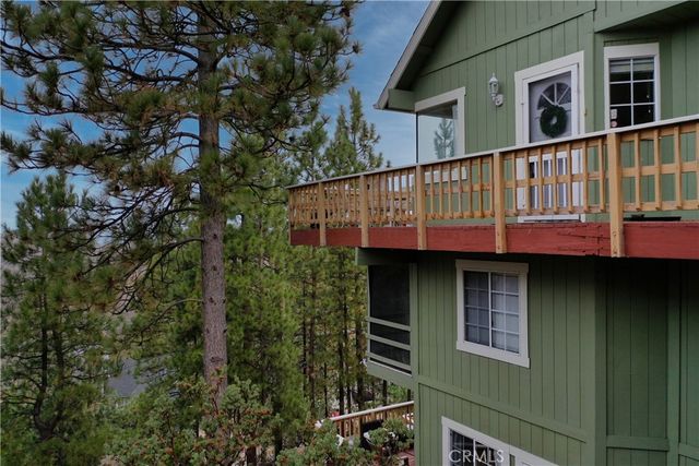 1285 Yukon Drive, Lake Arrowhead, CA 92352