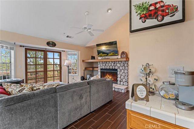 1285 Yukon Drive, Lake Arrowhead, CA 92352