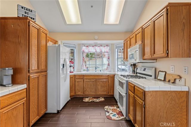 1285 Yukon Drive, Lake Arrowhead, CA 92352