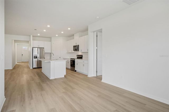 9012 VENETIA COURT, Palmetto, FL 34221
