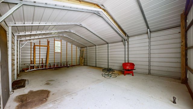 44 Rocky Hollow Dr, Winchester, TN 37398