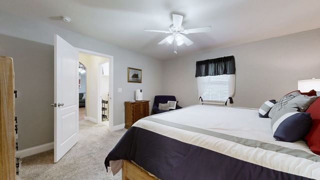 44 Rocky Hollow Dr, Winchester, TN 37398