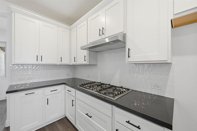 108 North Sky Drive, Celina, TX 75009