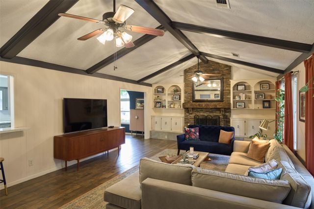 17022 Hill View Lane, Spring, TX 77379