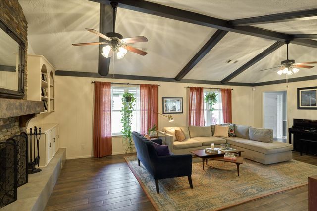 17022 Hill View Lane, Spring, TX 77379