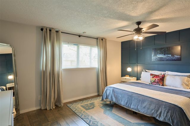 17022 Hill View Lane, Spring, TX 77379