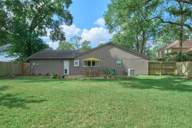 17022 Hill View Lane, Spring, TX 77379