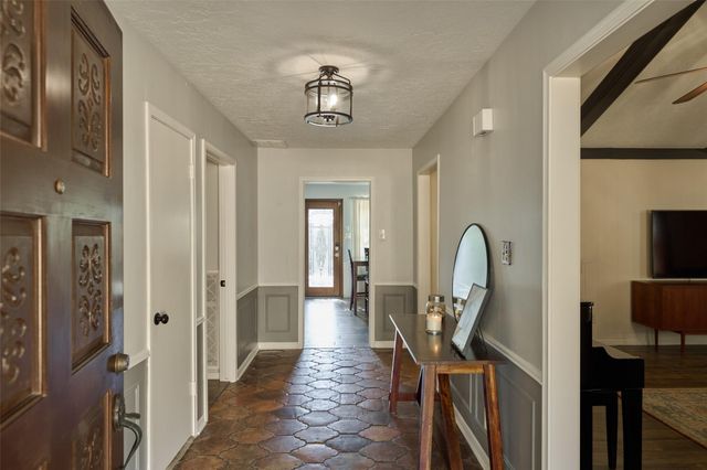 17022 Hill View Lane, Spring, TX 77379