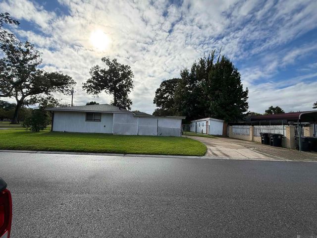 4683 St Charles St, Baton Rouge, LA 70805