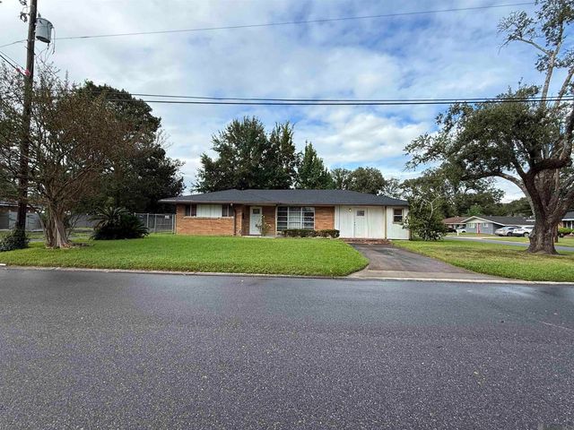 4683 St Charles St, Baton Rouge, LA 70805
