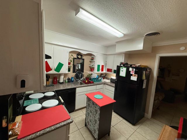 4683 St Charles St, Baton Rouge, LA 70805