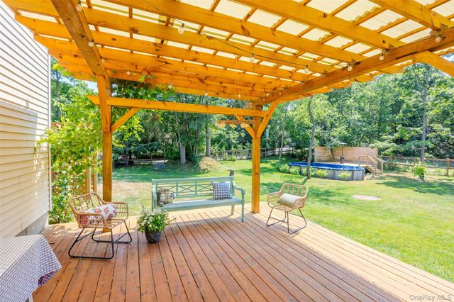 22 Bellhaven Road, Bellport, NY 11713