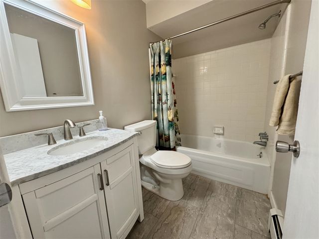 25225 Potomac Drive 8, South Lyon, MI 48178