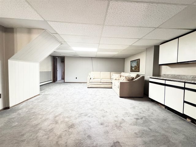 25225 Potomac Drive 8, South Lyon, MI 48178