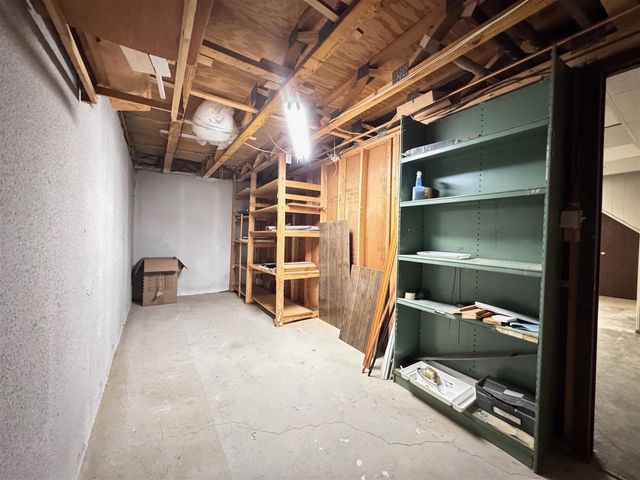 25225 Potomac Drive 8, South Lyon, MI 48178