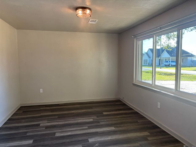 1026 S Arceneaux, Gonzales, LA 70737