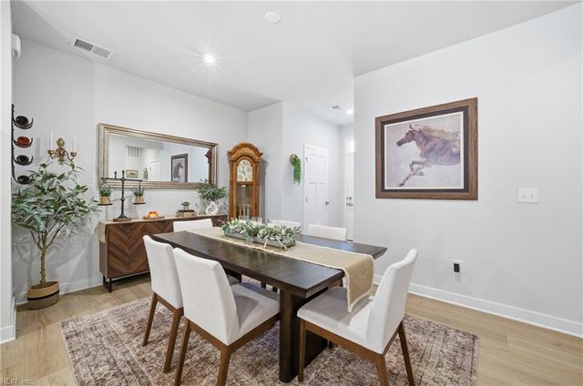 360 Sycamore WALK, Smithfield, VA 23430