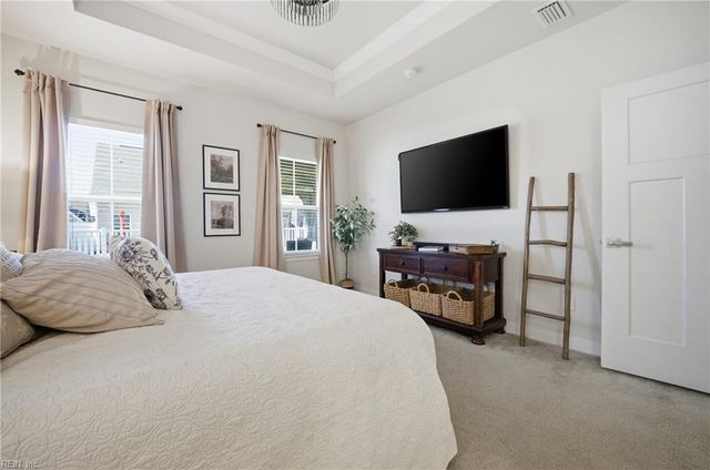 360 Sycamore WALK, Smithfield, VA 23430