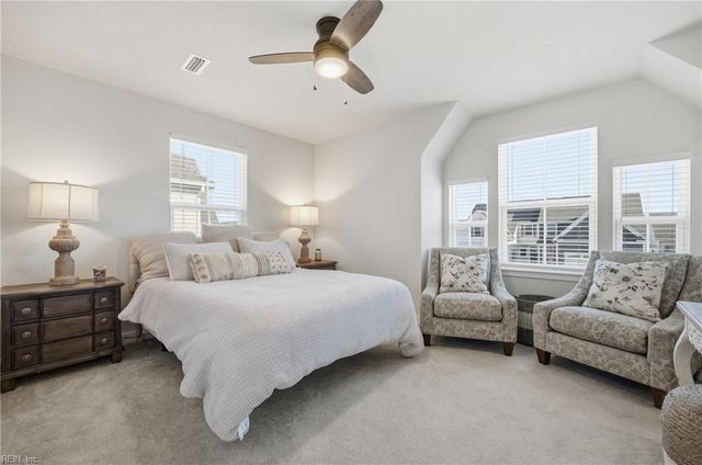 360 Sycamore WALK, Smithfield, VA 23430