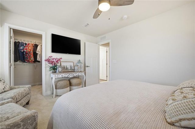 360 Sycamore WALK, Smithfield, VA 23430