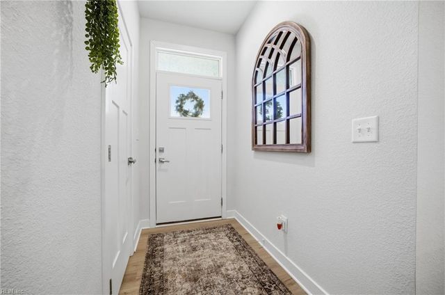 360 Sycamore WALK, Smithfield, VA 23430