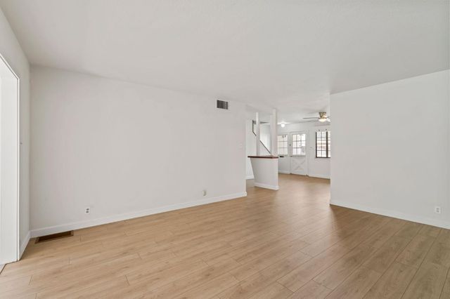 2517 El Vita Way, Carmichael, CA 95608