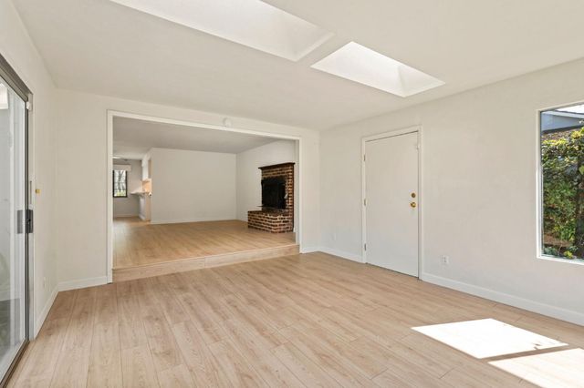 2517 El Vita Way, Carmichael, CA 95608