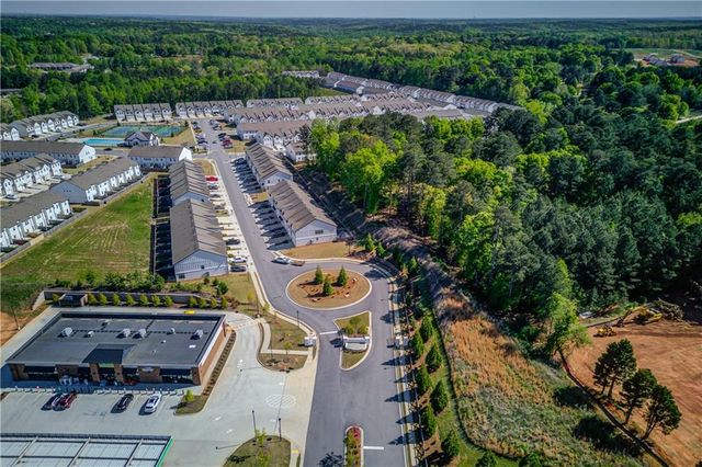 39 Auburn Valley Way, Auburn, GA 30011