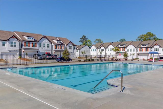39 Auburn Valley Way, Auburn, GA 30011