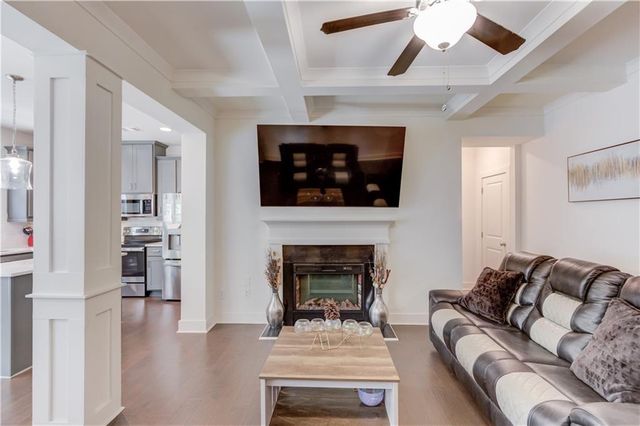 39 Auburn Valley Way, Auburn, GA 30011