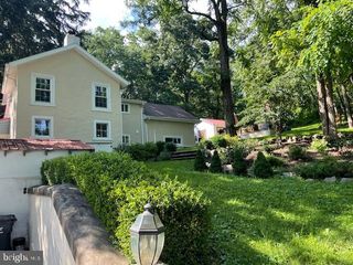 903 CHERRY HILL LN, Pottstown, PA 19465
