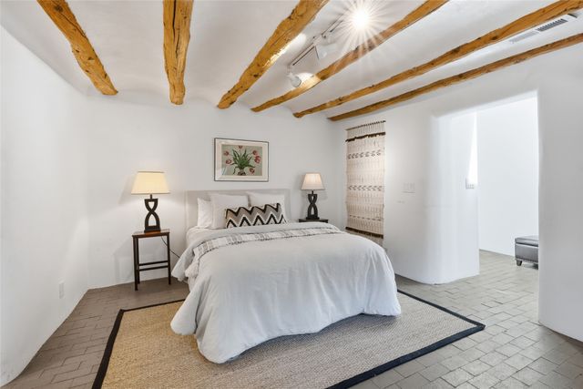 814 Dunlap Street, Santa Fe, NM 87501