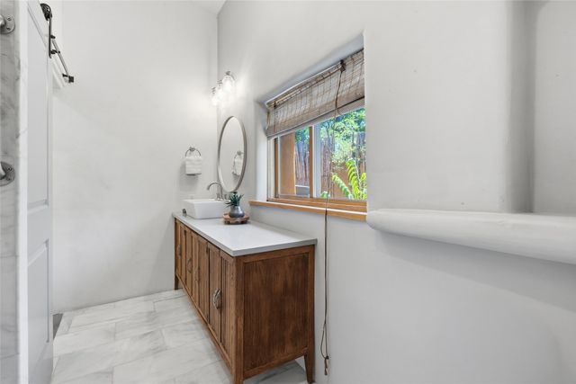 814 Dunlap Street, Santa Fe, NM 87501