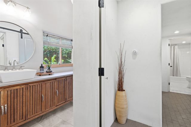 814 Dunlap Street, Santa Fe, NM 87501