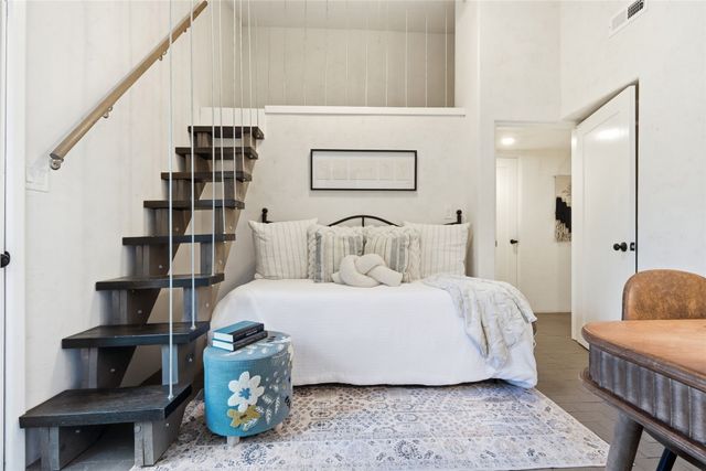 814 Dunlap Street, Santa Fe, NM 87501